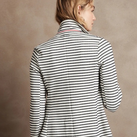 ❤️✨✨NWT Banana Republic PIQUE KNIT BLAZER - Picture 3 of 4